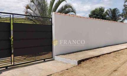 Chácara com 3 dormitórios, 909 m² - venda ou aluguel - Barreiro - Taubaté/SP