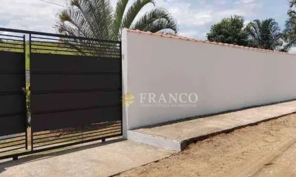 Chácara com 3 dormitórios, 909 m² - venda ou aluguel - Barreiro - Taubaté/SP