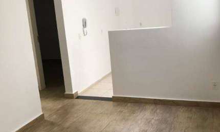 Apartamento com 2 quartos para alugar na Avenida Helvino Moraes, Vila São José, Taubaté, 47 m2 por R$ 950