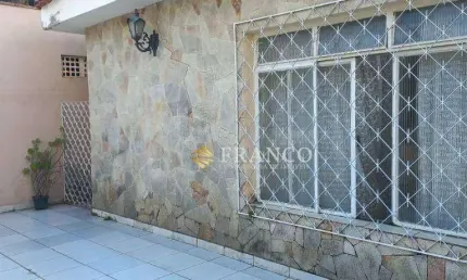 Casa com 4 dormitórios, 139 m² - venda ou aluguel - Jardim Eulália - Taubaté/SP
