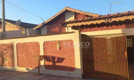 Casa com 3 dormitórios à venda, 183,98m² - Parque Santo Antônio - Taubaté/SP
