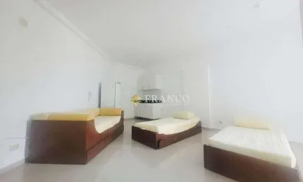 Kitnet com 1 dormitório para alugar, 31 m² por R$ 1.569,31/mês - Centro - Taubaté/SP