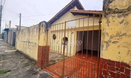 Casa com 3 dormitórios à venda, 290 m² - Vila Paulista - Taubaté/SP