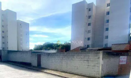 Terreno comercial para alugar na Rua Monsenhor Juvenal Cauly, Monção, Taubaté
