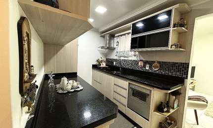 Sobrado geminado com 2 quartos à venda no bairro Aventureiro em Joinville - SC por R$ 340.000,00.