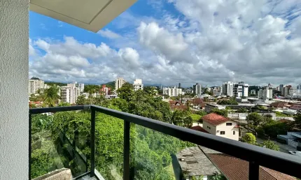 Oportunidade : Apartamento com  3 quartos (1 suite)  à venda no bairro Anita Garibaldi em Joinville-SC por R$ 705.000,00.