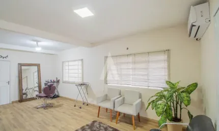 Casa comercial e residencial, à venda no bairro Bom Retiro em Joinville-SC, por R$ 870.000,00.