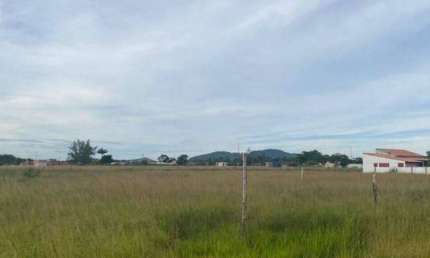 Oportunidade: 2 Terrenos de 600m² - próximo à Praia do Gavião - Araruama-RJ