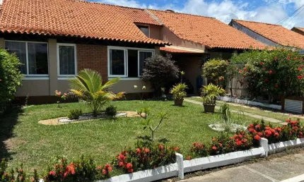 Casa  4 quartos ( 1 suite ) área gourmet iguabinha - Araruama RJ