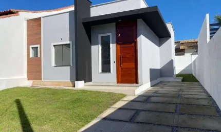Casa à Venda com 2 quartos, sendo 1 suíte com - Pontinha/Araruama/RJ