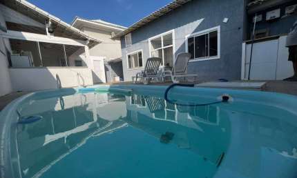Casa com 3 quartos (1 suíte) no Condomínio Vila das Pérolas - Pontinha