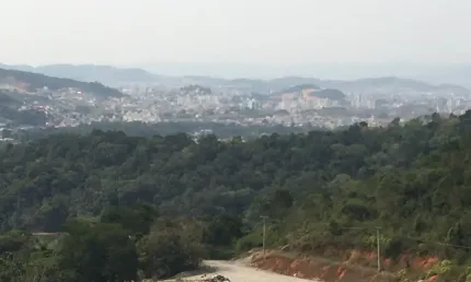 Terreno com 2.420 m2 bairro São Sebastião - Palhoça