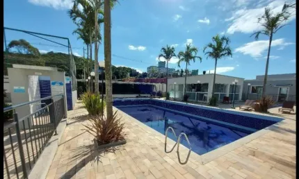 Apartamento à venda no Residencial Parque Flores da Estação em Serraria- São José/SC