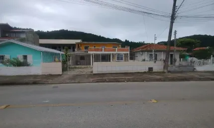 Casa com 3 quartos à venda na Rua Walmor Wagner, 628, Praia de Fora, Palhoça