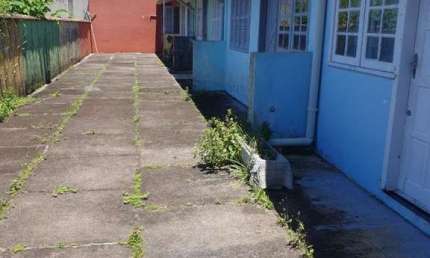 Casa para Temporada em Guaratuba, BAL. BREJATUBA, RUA PORTUGAL, 2 dormitórios, 1 banheiro, 1 vaga