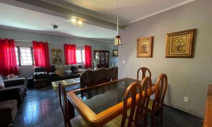 Casa com 3 dormitórios à venda, 300 m² por R$ 800.000,00 - Jardim Antártica - Ribeirão Preto/SP