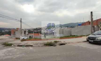 Terreno à venda na Rua Rosa Tuon Bimbatti, Jardim Adelfiori, Caieiras