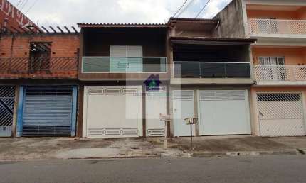 Casa em Laranjeiras/Caieiras com 2 suítes por R$ 560.000
