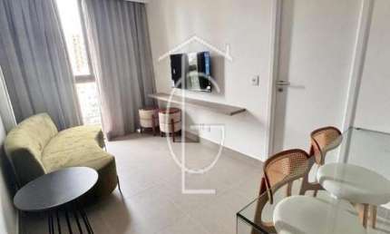 LINDO FLAT REFORMADO E PORTEIRA FECHADA EM LOCALIZA&#199;&#195;O PRIVILEGIADA EM CASA FORTE