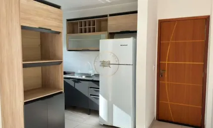Apartamento Semi Mobiliado com 2 Dormitórios à Venda – Bairro Serraria, São José/SC