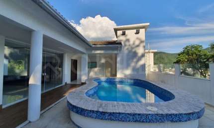 Casa à venda no bairro São Francisco - Niterói/RJ (235)