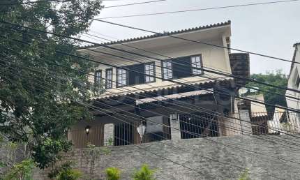 Casa à venda no bairro Pe Pequeno - Niterói/RJ (452)