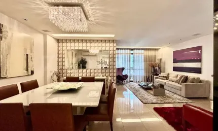 Apartamento Cobertura Duplex de 4 quartos, com 300m², à venda em Icaraí, Niterói/RJ