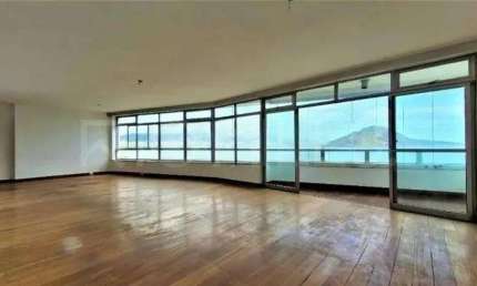 Apartamento de 4 quartos, com 216m², à venda no Ingá, Niterói/RJ