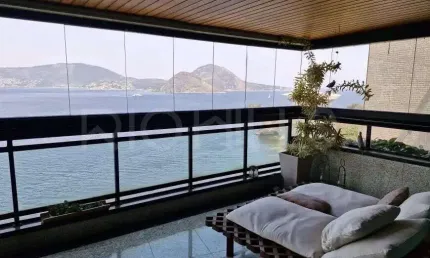 Apartamento de 4 quartos, com 250m², à venda no Ingá, Niterói/RJ