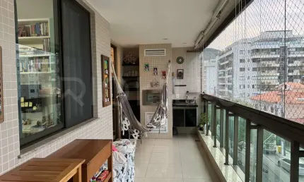 Apartamento de 2 quartos, com 84m², à venda em Charitas, Niterói/RJ