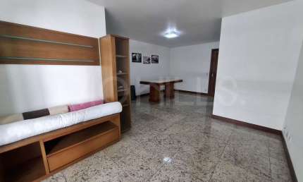 Apartamento de 3 quartos, com 120m², à venda em São Francisco, Niterói/RJ