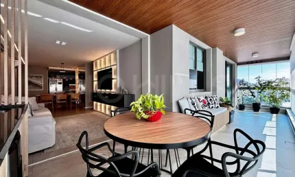 Apartamento de 3 quartos, com 120m², à venda em Icaraí, Niterói/RJ