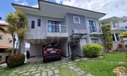 Casa em Condomínio, com 4 quartos e 275m², à venda em Piratininga, Niterói/RJ