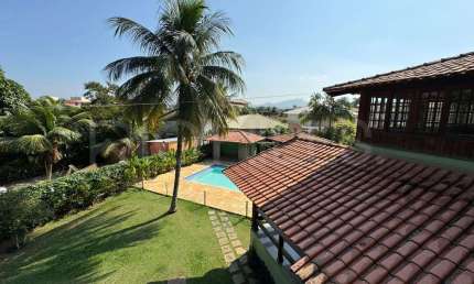 Casa em Condomínio, com 3 quartos e 410m², à venda em Itacoatiara, Niterói/RJ