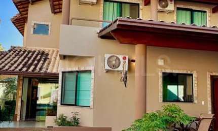 Casa Duplex em Condomínio, com 5 quartos e 330m², à venda em Piratininga, Niterói/RJ