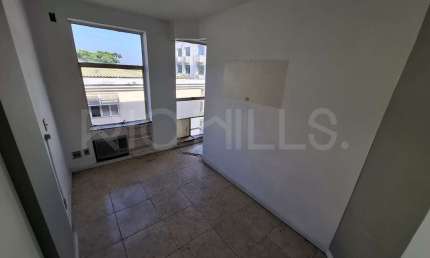 Sala Comercial de 30m² à venda em São Francisco, Niterói/RJ