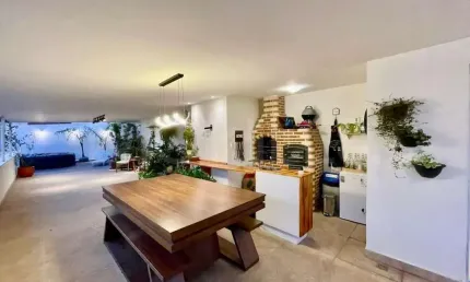 Apartamento Cobertura Linear de 4 quartos, com 266m², à venda em Icaraí, Niterói/RJ