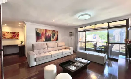 Apartamento Cobertura de 4 quartos, com 360m², à venda no Jardim Icaraí, Niterói/RJ