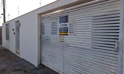 Casa Zona Leste de Londrina  - 3 quartos ( 02 suíte) e edícula
