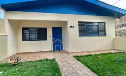 Casa com 3 dormitórios para alugar, 150 m² por R$ 1.950,00 - Vila Brasil - Londrina/PR
