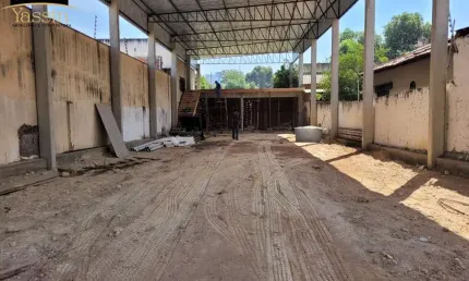 Barracão comercial de 319,95 m² à venda em Cuiabá-MT, no bairro Lixeira: sua oportunidade de investimento!