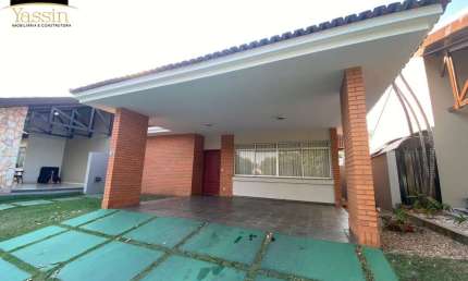 Casa à venda em Cuiabá-MT, Condomínio Altos do Jardim Itália: 3 quartos, 1 suíte, 3 salas, 4 vagas, 212,58 m². Venha conferir!