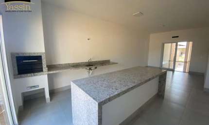 Casa para venda em condomínio fechado em Chapada dos Guimarães