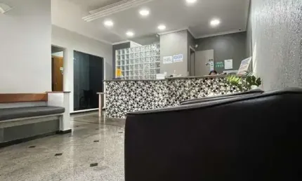 Imóvel comercial disponível para locação na Avenida Lava Pés