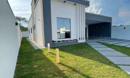 Casa á venda no bairro Bom Clima em Chapada dos Guimarães