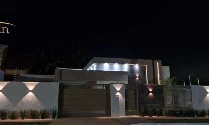 Casa à Venda no Bom Clima Chapada dos Guimarães-MT: 3 Quartos, 1 Suíte, 3 Salas, 3 Banheiros, 4 Vagas - 135,56m²!