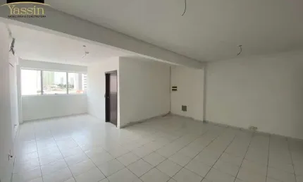 Andar Corporativo Para Locação no Bairro Goiabeiras  9 Salas, 11 Banheiros, 10 Vagas  Cuiabá-MT  300m² de Área