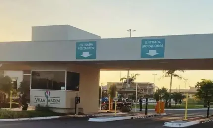 Terreno à venda no Condomínio Villa Jardim, 432,00 m² de área disponível em cidade]