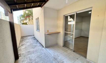 Apartamento 2 Qtos C/Quintal  - Armário/Sol Intermediario - Recreio das Laranjeiras -Colina de Laranjeiras Serra ES.
