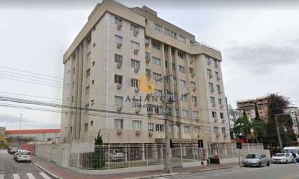 Apartamento à venda no bairro Floresta - São José/SC